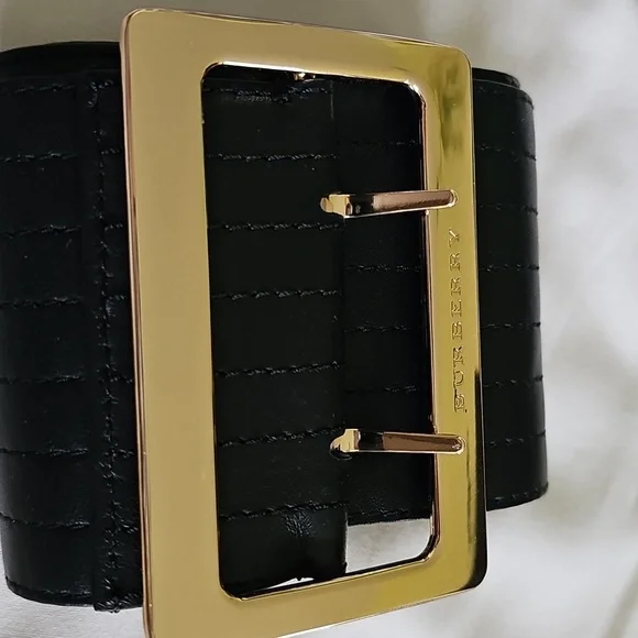 Burberry Black - Picture 9 of 9